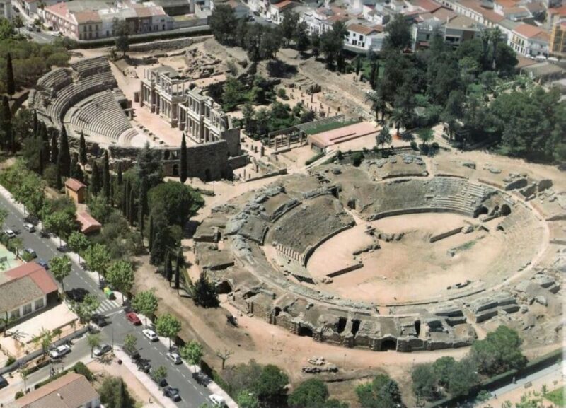 Merida: Roman Theater and Amphitheater Guided Tour - What to Expect During Your Visit