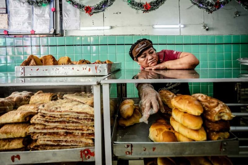 Mérida: Twilight Tastes Food Tour with 15+ Tastings - Exploring Mérida at Night: A Food Tour to Remember