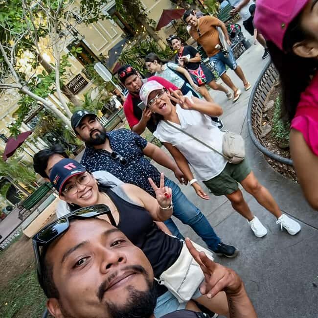 Mérida Walking Tour with Drink & Snacks - Key Points