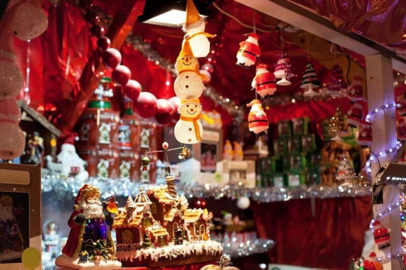 Merry Private Walking Tour Christmas Stories of Calgary - FAQ