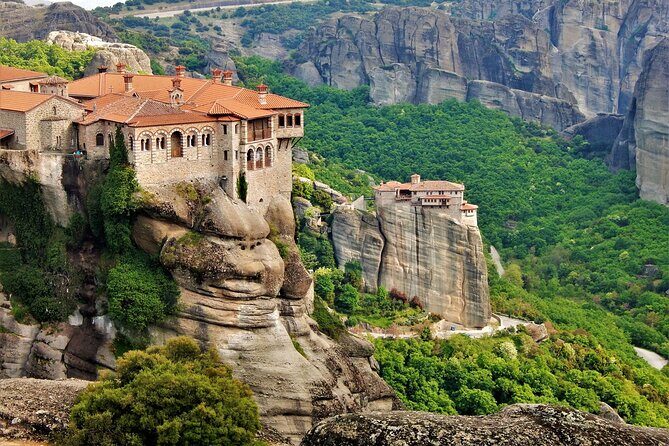 METEORA - 2 Days from Athens Everyday with 2 Guided tours & Hotel - In-Depth Look at the Tour Experience