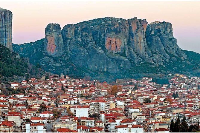 Meteora Full Day Private Tour 8seat - FAQ