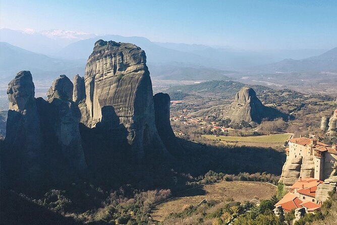 Meteora Full-Day Trip with Guide on Luxury Bus From Athens - Who Is This Tour Best For?