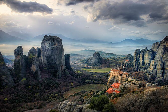Meteora Monasteries Fully Private Day Tour with Great Lunch-Drinks Included - Key Points