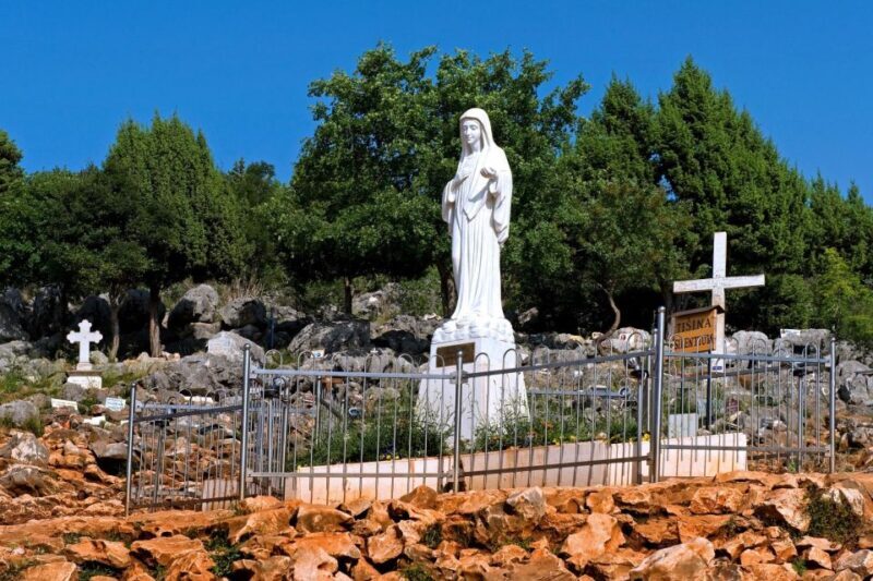 Meugorje and Apparation Hill Private Tour From Dubrovnik - Discovering Medjugorje: A Traveler’s Guide to the Private Tour from Dubrovnik