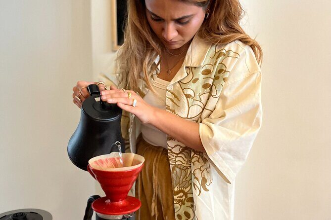 Mexican coffee tasting with a national judge - Setting the Scene: Where and When