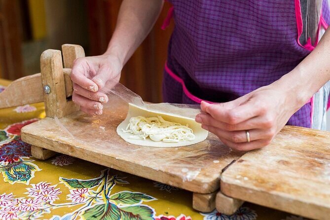 Mexican Cooking Class from Scratch in a Local Home in Mexico City - Key Points