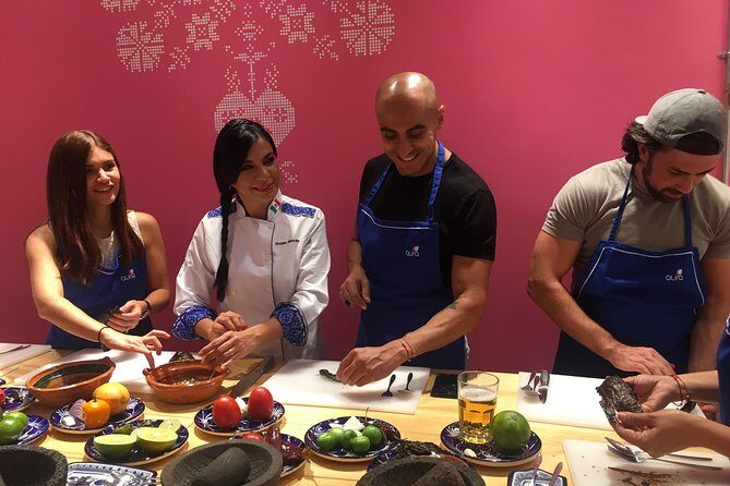 Mexican Street Tacos Hands-on Cooking Class and Market Tour - Key Points