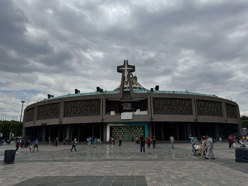 Mexico City: Basilica and Teotihuacan Pyramids Tour - Mexico City: Basilica and Teotihuacan Pyramids Tour
