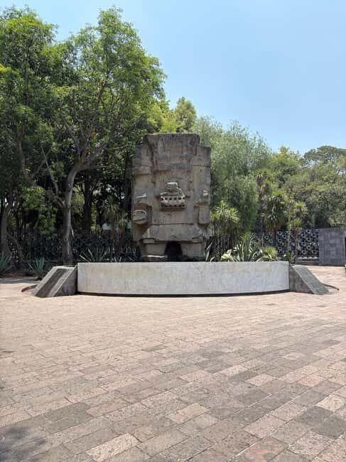 Mexico City: Chapultepec Museums Walking Tour "From Heroes to Origins" - Authentic Experiences and What Travelers Say
