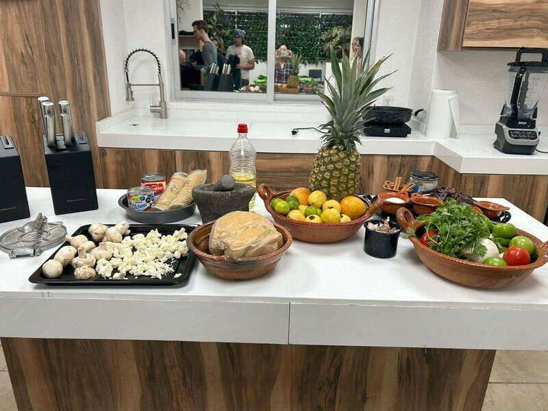 Mexico City: Cooking Class with Chef and Market Tour - Key Points