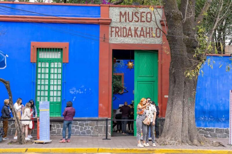 Mexico City: Frida Kahlo Museum or Casa Kahlo Entry - Key Points