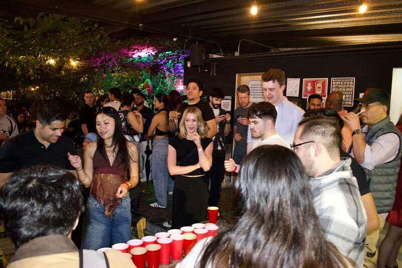 Mexico City: Guided Pub Crawl with Party Games - FAQs