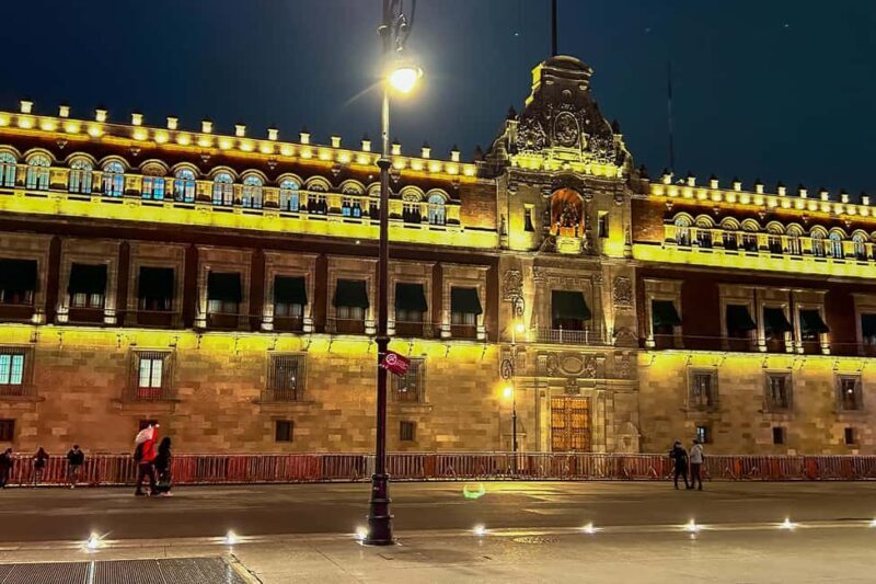 Mexico City: Night Bus Night Tour - The Value of the Experience
