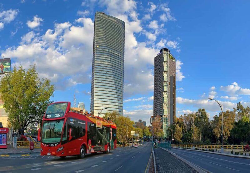 Mexico City: Six Flags Ticket + Hop-on Hop-off City Tour - Practical Aspects of the Tour