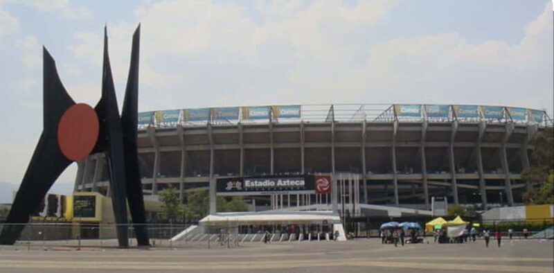 Mexico City Soccer Stadium Sightseeing & Street Food Tour - Who Should Consider This Tour?