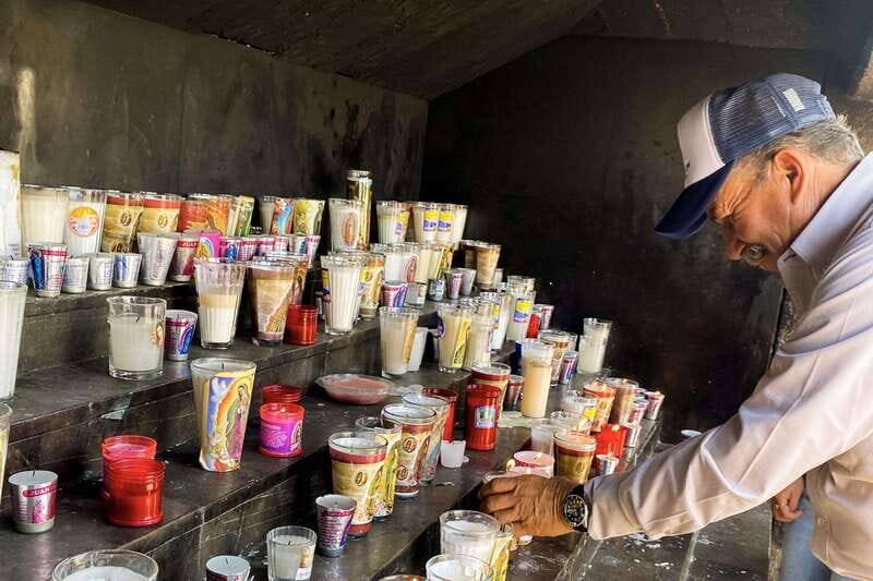 Mexico City: Teotihuacan Pyramids & Basilica of Guadalupe - Who Should Consider This Tour