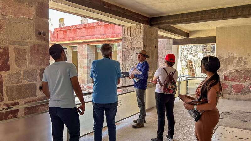 Mexico City: Teotihuacan Pyramids Early Access Guided Tour - Authentic Touches: Crafts, Tasting, and Local Flavors