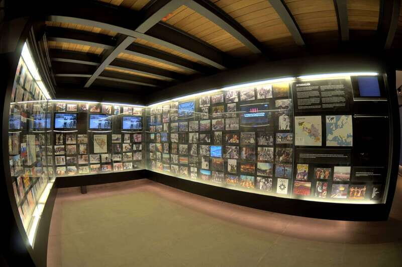 Mexico City: Ticket de entrada Museo Memoria y Tolerancia - The Sum Up