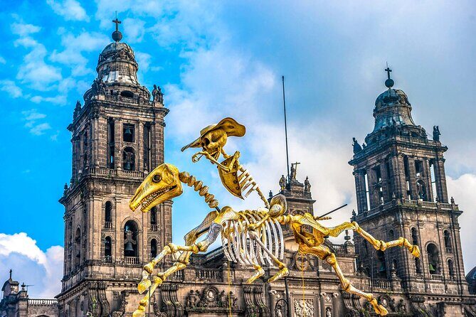 Mexico City Walking Tour with Audioguide on your Smartphone - Key Points