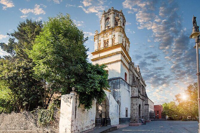 Mexico City: Xochimilco, Coyoacán and University City Tour - FAQs