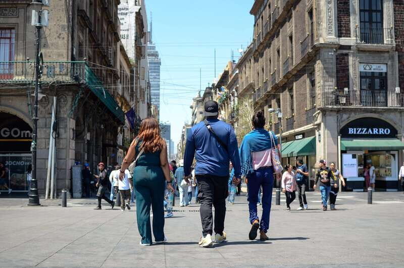 Mexico City: Zocalo Tacos Tour by Michelin-Star Chef Torres - A Deep Dive into the Zocalo Tacos Tour