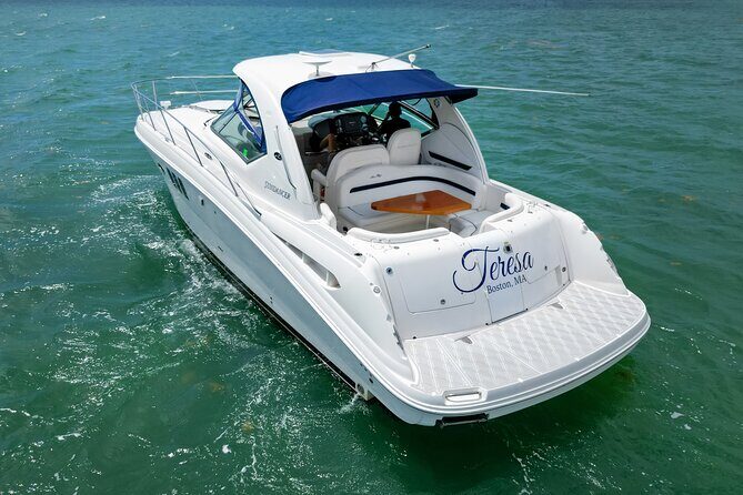 Miami: 2 Hour Private Yacht Cruise with Champagne - FAQs