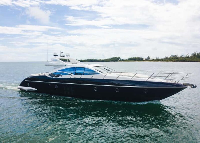 Miami: 2025 Axopar 37 Brabus Edition Boat Rental - Key Points