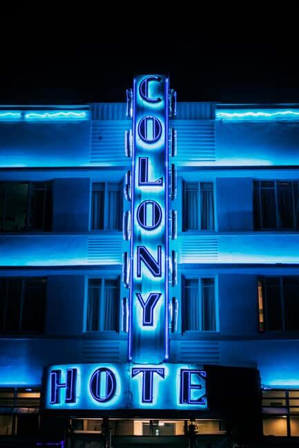 Miami Art Deco Jewels Small Group & Exclusive Access Tour - FAQ