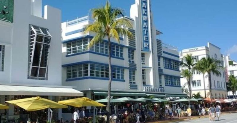 Miami : Art Deco & South Beach Walking Tour with a Guide - An Authentic Look at Miami’s Art Deco District