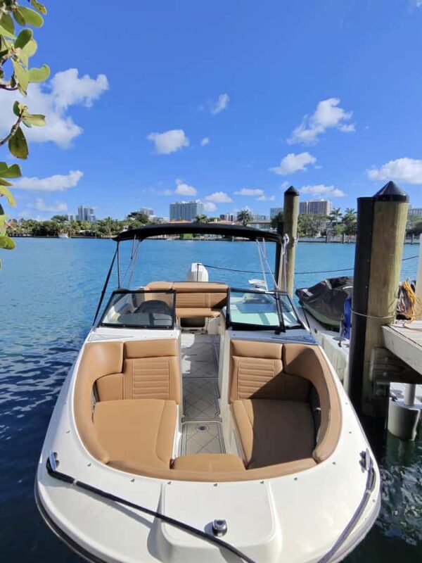 Miami: Bay Harbor Islands Scenic Boat Tour - Miami: Bay Harbor Islands Scenic Boat Tour