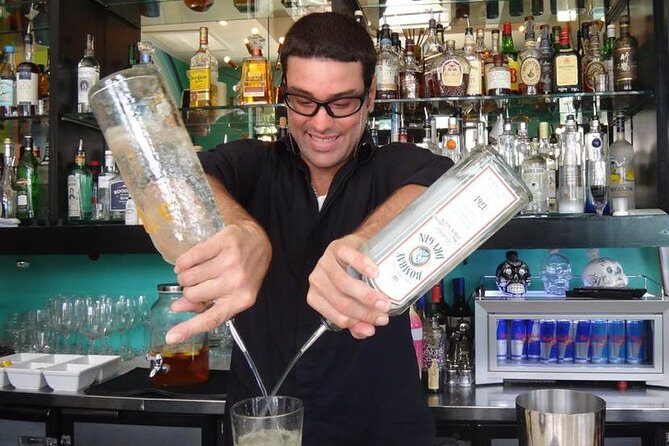 Miami Beach Art Deco Tour with Cocktails - Key Points