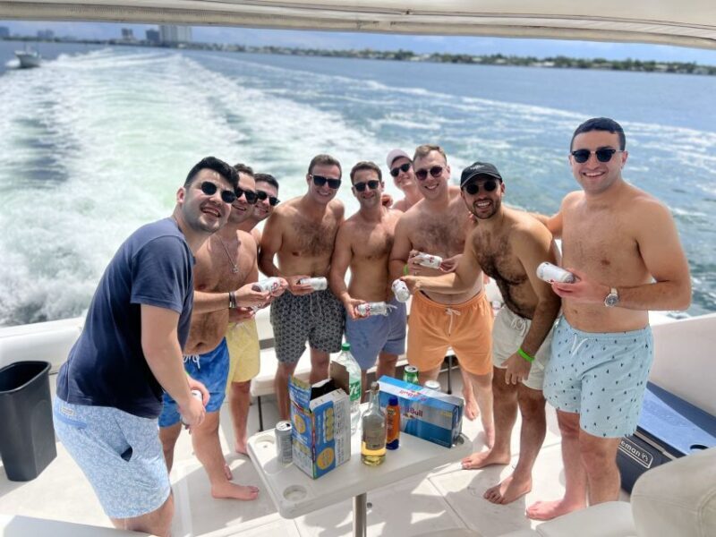 Miami Beach: Private Yacht Rental with Captain and Champagne - A Deep Dive into the Miami Beach Yacht Experience