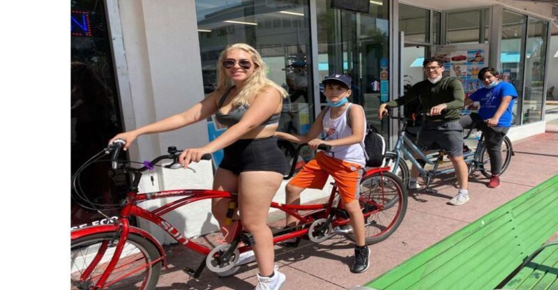 Miami Beach: South Beach Tandem Bike Rental - Key Points
