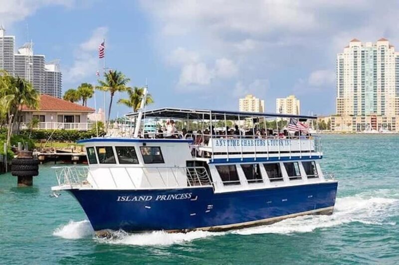 Miami Biscayne Bay Sightseeing Cruise: Millionaires Row - Exploring Miami from the Water: An Authentic Perspective