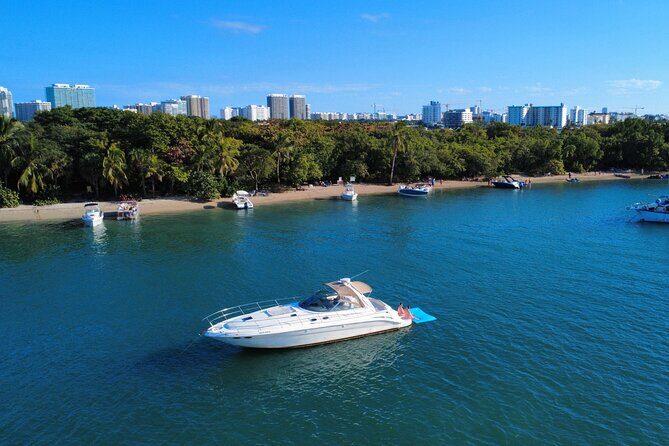 Miami Boat & Yacht for Day or Sunset Tour Cruise with Captain - An Exclusive Look at Miami’s Waterfront on a Private Yacht Tour
