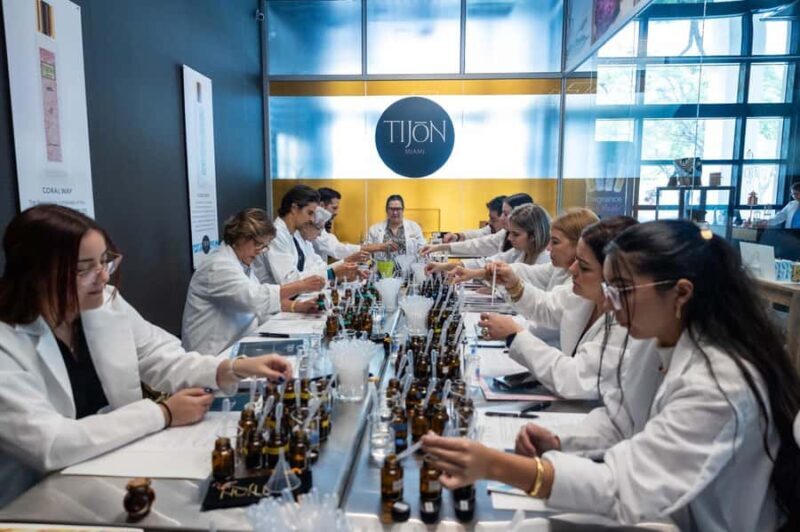 Miami: Express Perfume Making Workshop - A Detailed Look at the Miami Perfume Workshop