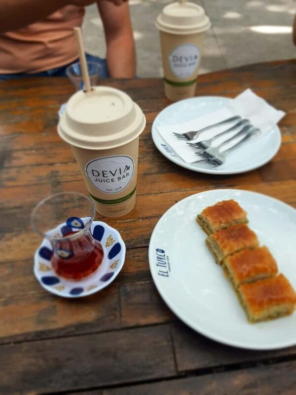 Miami: Food tour in French in a convertible Mustang or luxury SUV - Who Will Love This Tour?