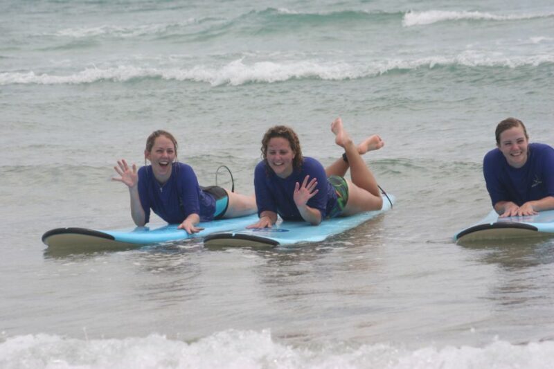 Miami: Group Surf Lesson - The Value of Professional Guidance and Photos
