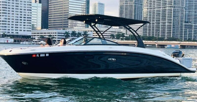 Miami: Guided Boat Tour with Champagne - Who Would Enjoy This Tour?