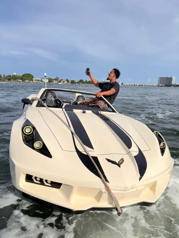Miami: Guided JetCar Experience - A Close Look at the Miami JetCar Tour