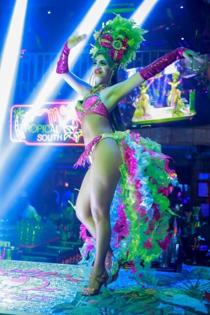 Miami: Mango's Tropical Cafe Dinner & Show - A Deep Dive into the Mango’s Tropical Cafe Experience