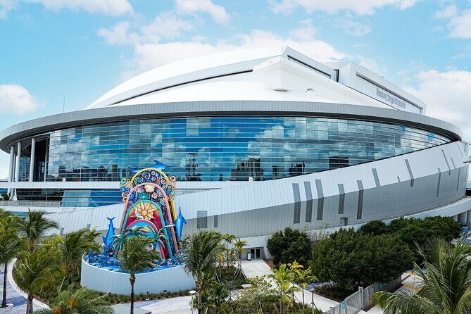Miami Marlins Baseball Game at LoanDepot Park - An Authentic Miami Baseball Experience