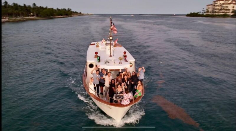 Miami: Miami Skyline Vintage Yacht Cruise, - The Sum Up: Who Should Consider This Tour?