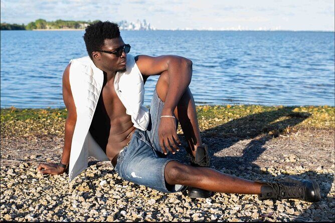 Miami Model Style Photoshoot with a Pro Model Photographer - What You Can Expect During the Photoshoot