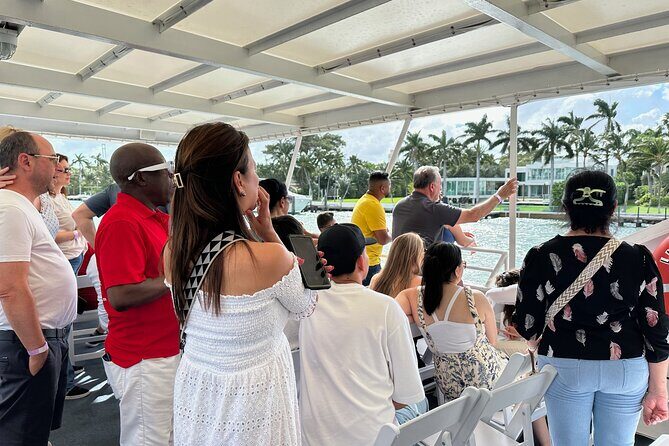 Miami New Years Nightclub Boat Party on Biscayne Bay & Cash Bar - A Detailed Look at the Miami New Years Nightclub Boat Party