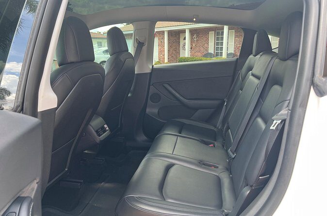 Miami or Fort Lauderdale Airport Pick Up or Drop Off - Key Points