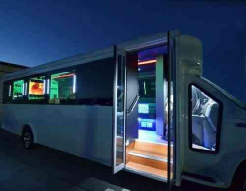 Miami: Party Bus - 5-Hour VIP Nightlife Tour - An Inside Look at the Miami Party Bus Experience