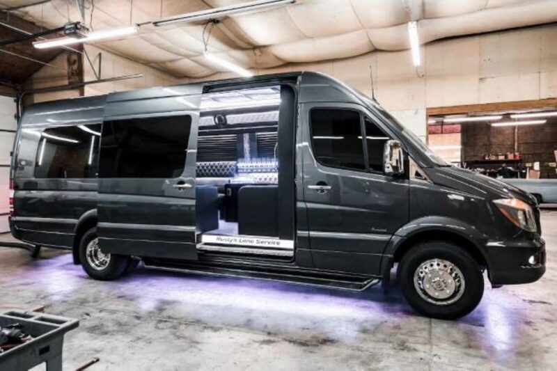 Miami: Party Sprinter - 4-Hour City Tour Extravaganza - Key Points