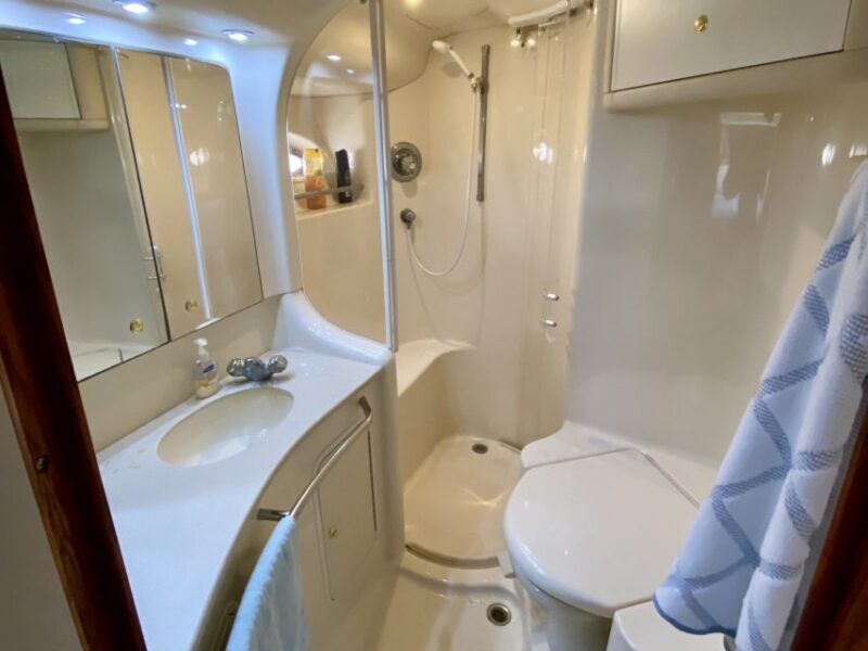 Miami: Private 52ft Luxury Yacht Rental with Captain - Who Should Consider This Experience?
